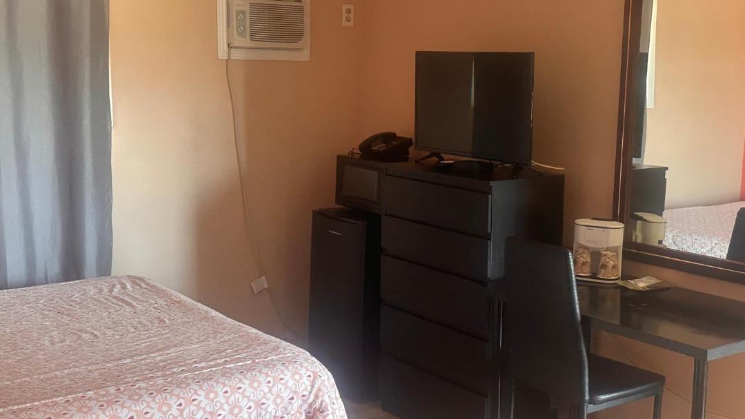 Photo of Bedroom in Chatham-Kent