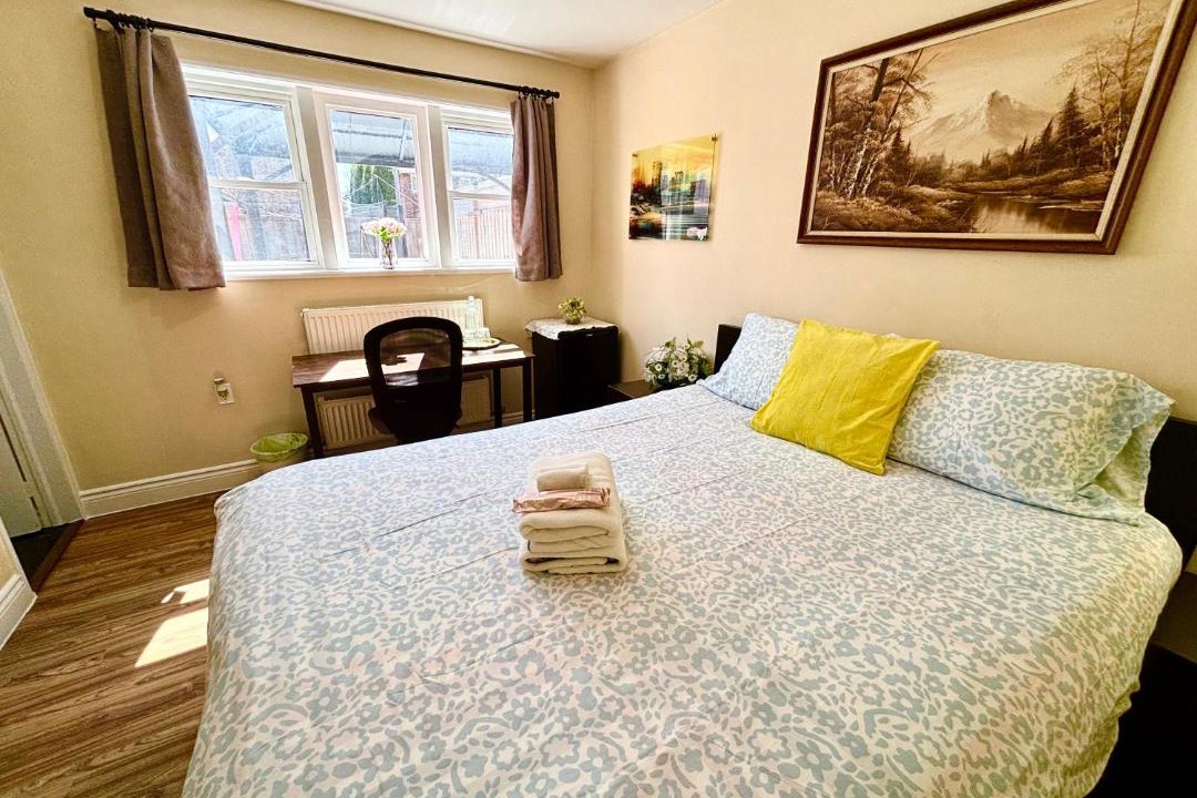 Photo of Bedroom in Sullivan