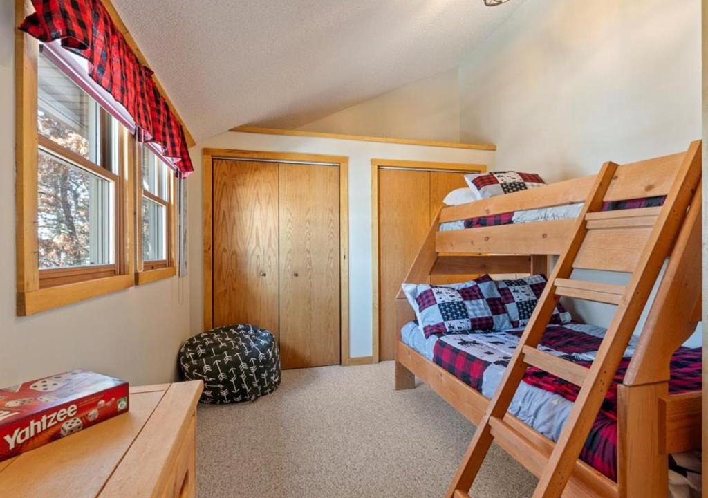 Photo of Bedroom in Backus