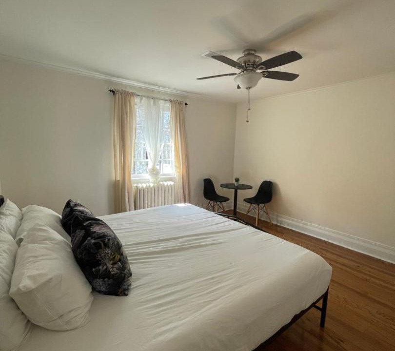Photo of Bedroom in Sandy Hill