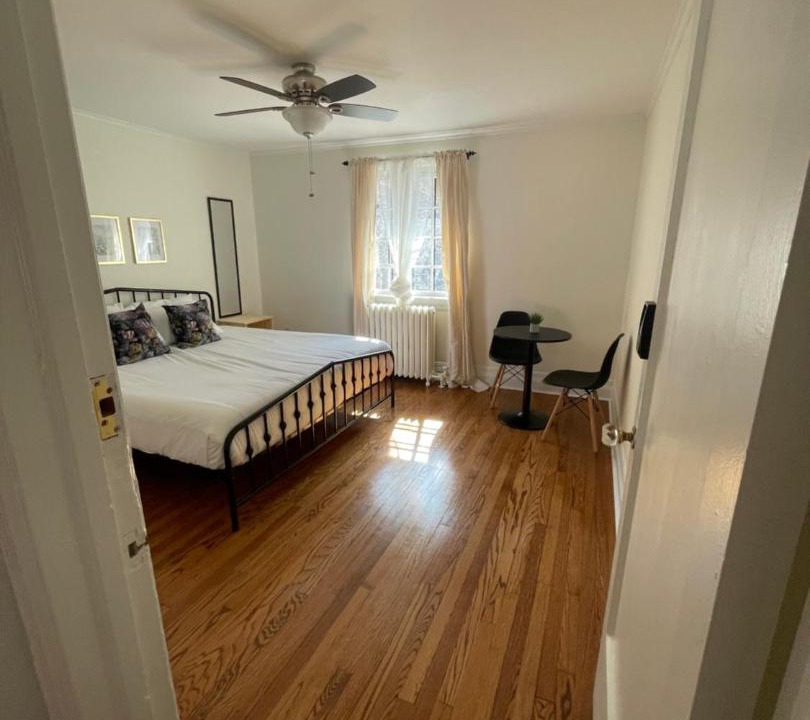 Photo of Bedroom in Sandy Hill
