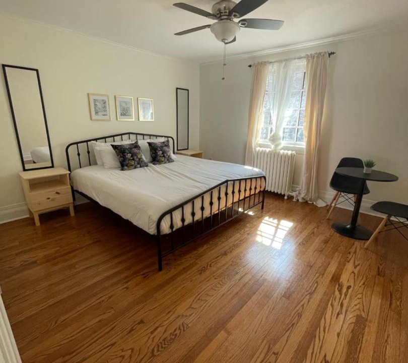 Photo of Bedroom in Sandy Hill