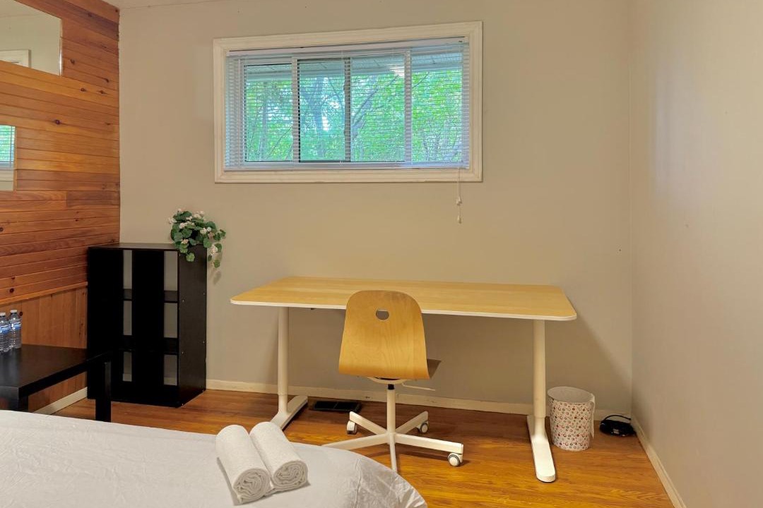 Photo of Bedroom in Ottawa Division