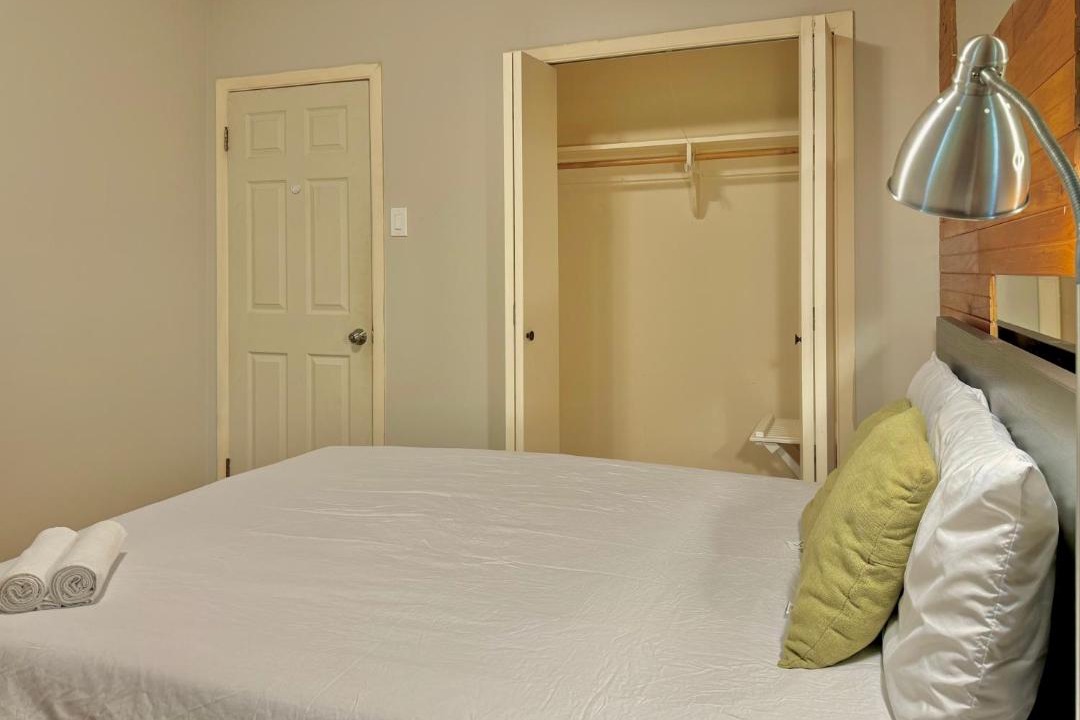 Photo of Bedroom in Ottawa Division