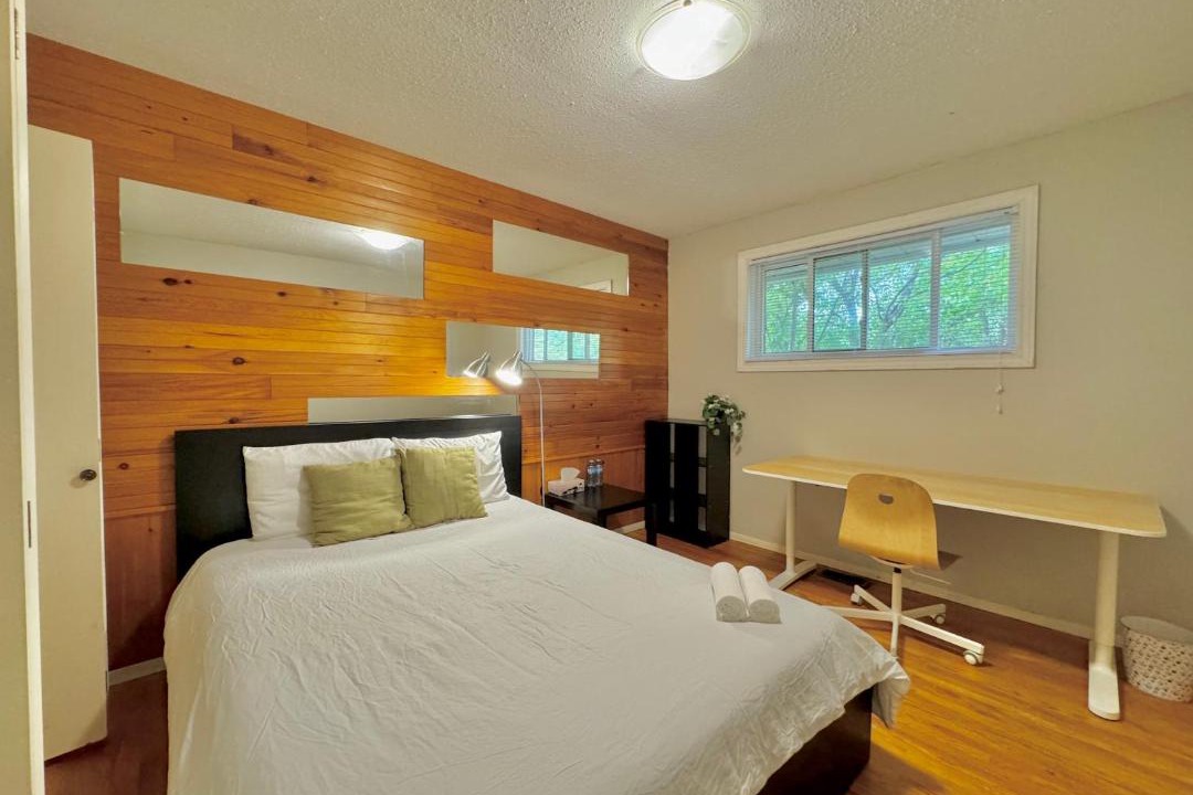 Photo of Bedroom in Ottawa Division