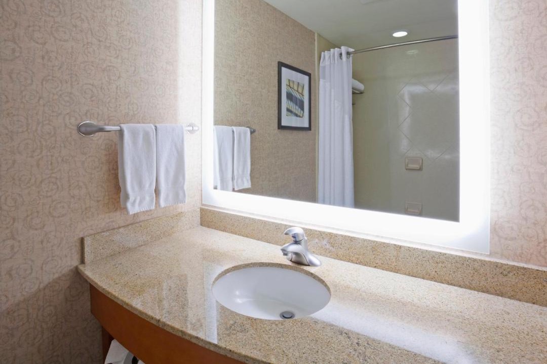 Photo of Bathroom in Maple Grove