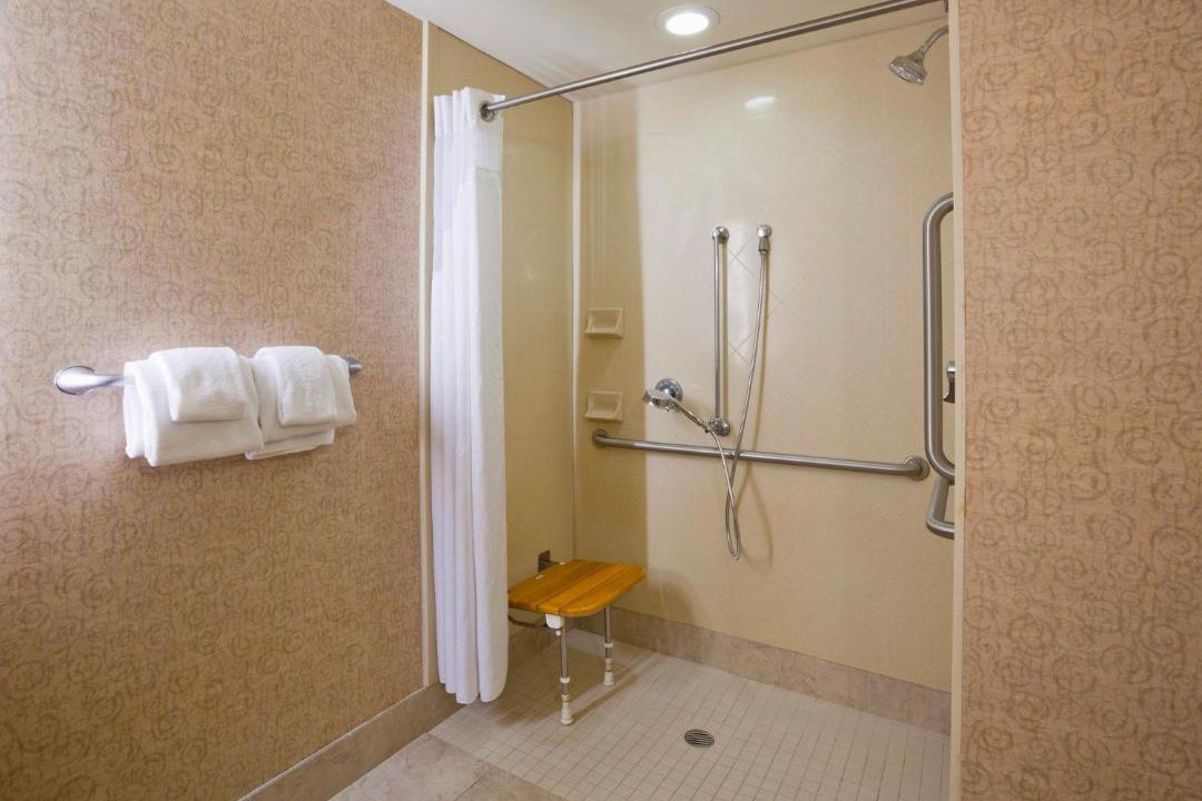 Photo of Bathroom in Maple Grove