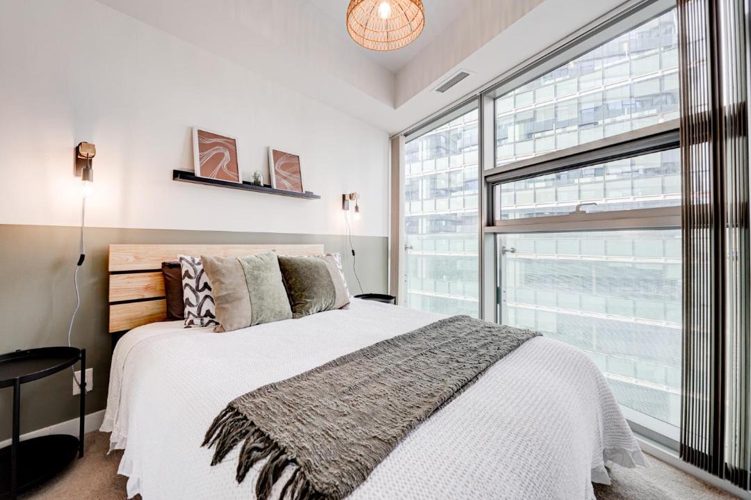 Photo of Bedroom in Toronto Entertainment District
