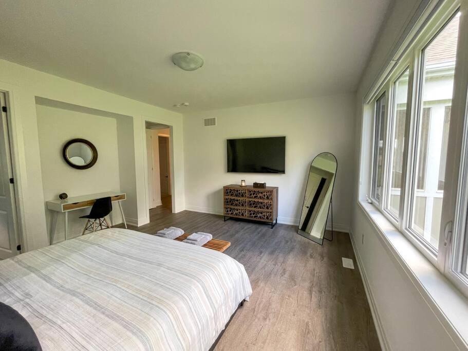 Photo of Bedroom in Bracebridge