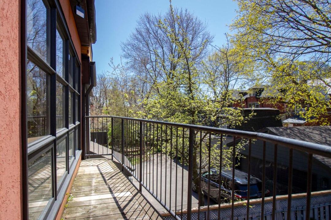 Photo of Patio Balcony in Midtown Toronto