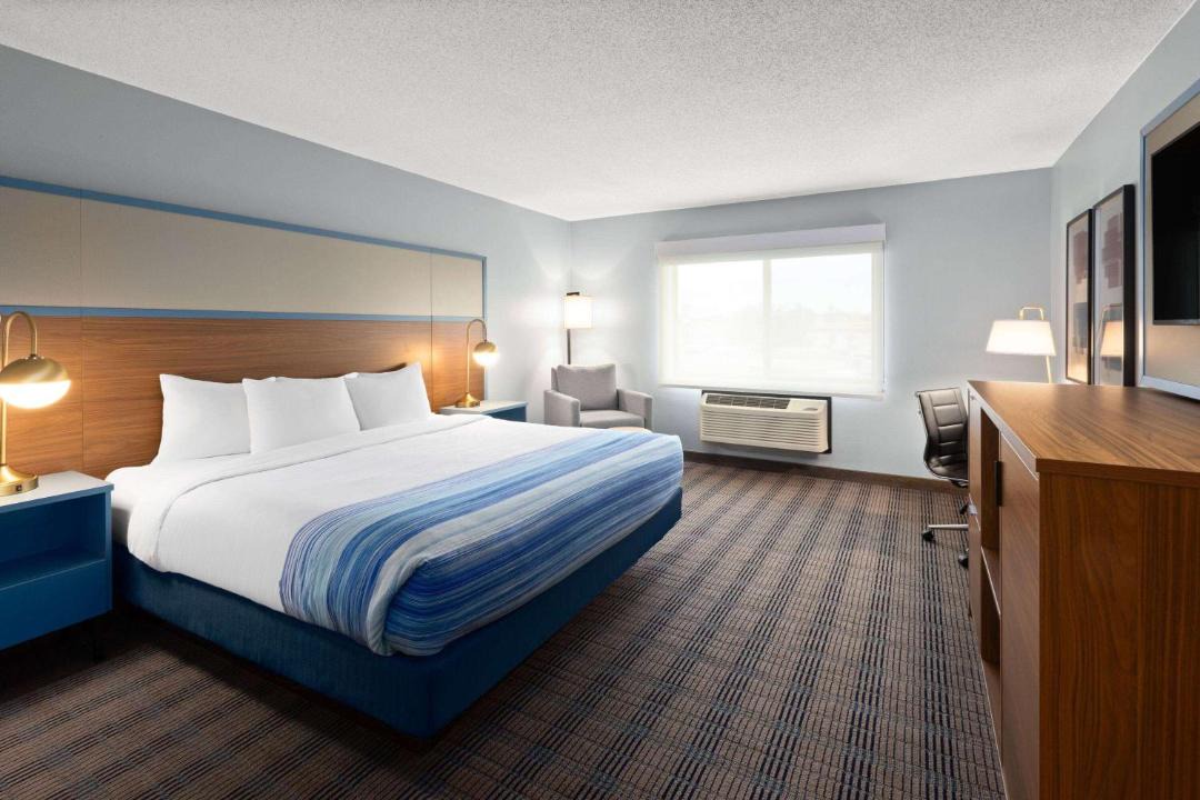 Photo of Bedroom in North Branch