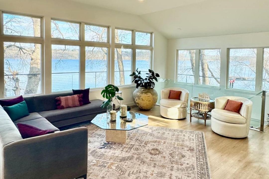 Photo of Livingroom in Lakeland