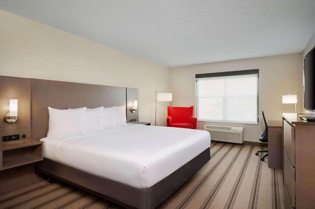 Photo of Bedroom in Albertville