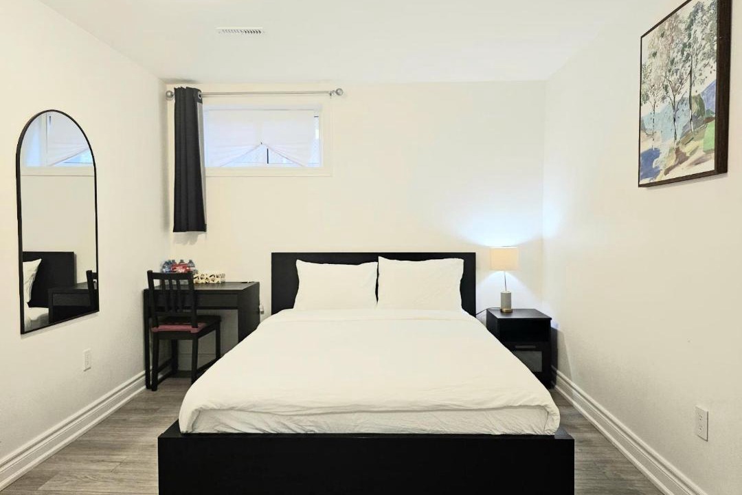 Photo of Bedroom in Pleasant View
