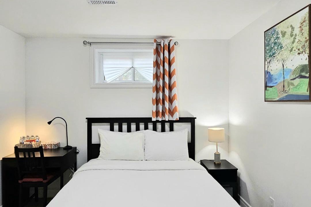 Photo of Bedroom in Pleasant View