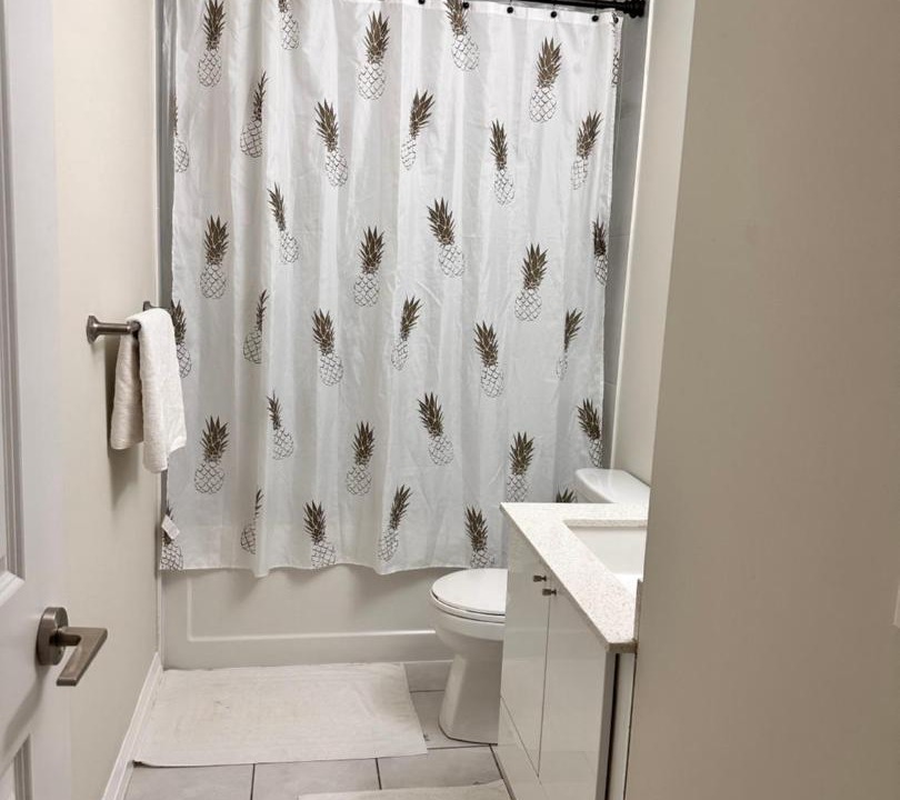 Photo of Bathroom in Hurontario