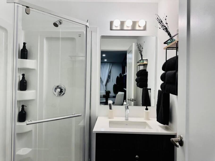 Photo of Bathroom in Niagara Falls