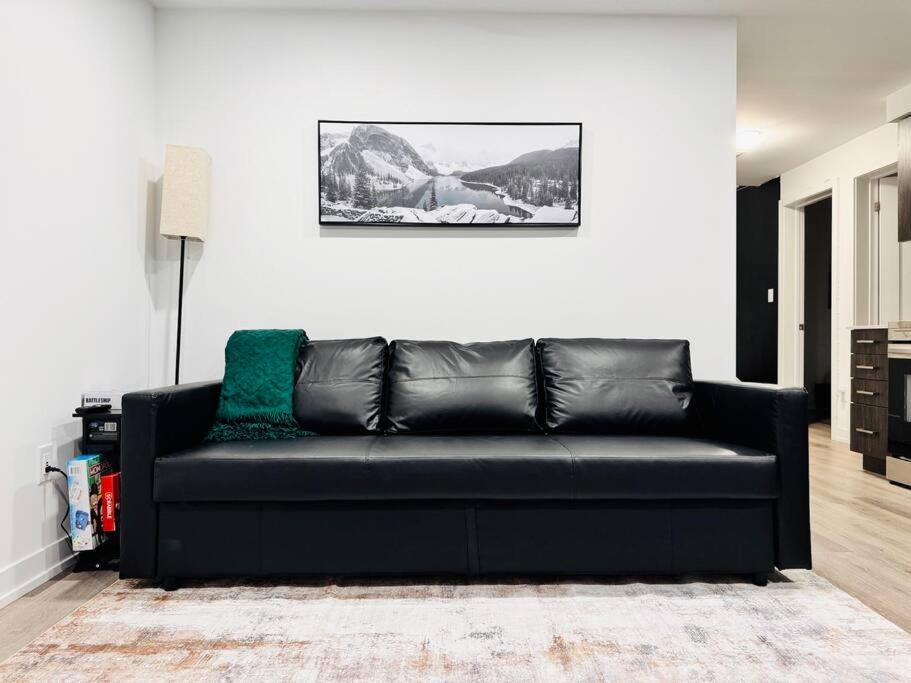 Photo of Livingroom in Niagara Falls