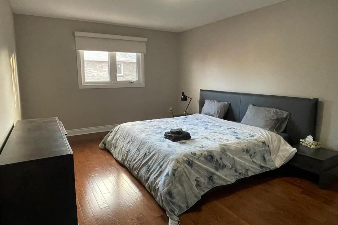 Photo of Bedroom in Richmond Hill