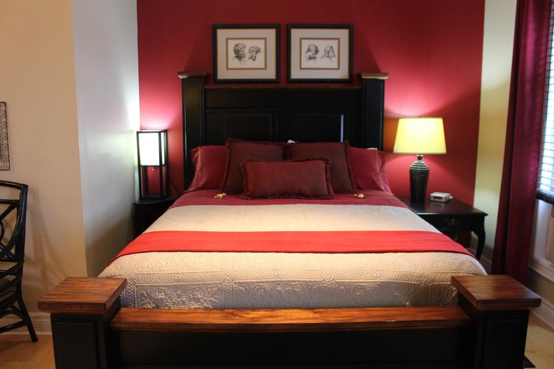 Photo of Bedroom in Old Town Historic District