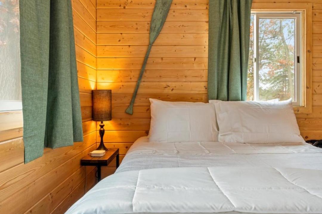Photo of Bedroom in Crosslake
