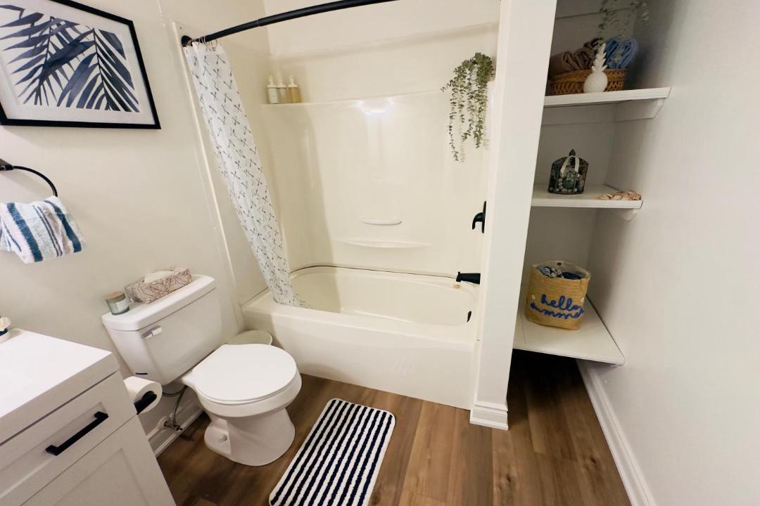 Photo of Bathroom in Port Dover