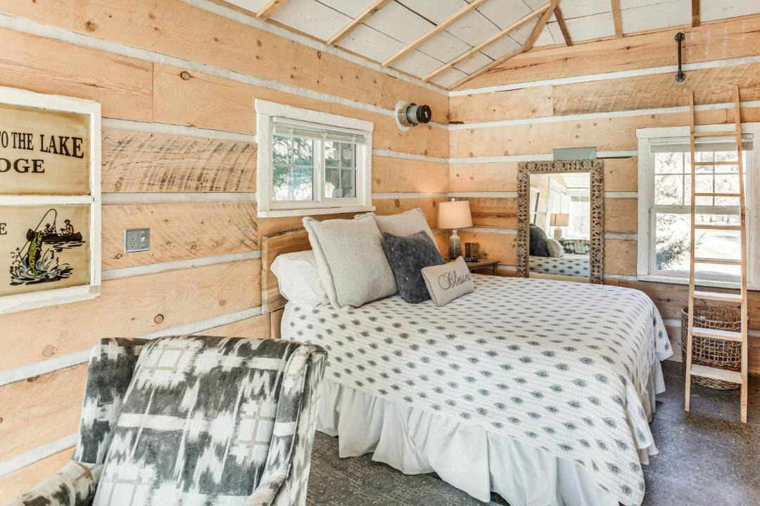 Photo of Bedroom in Elk River