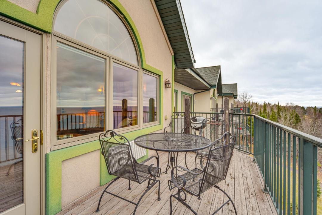 Photo of Patio Balcony in Two Harbors