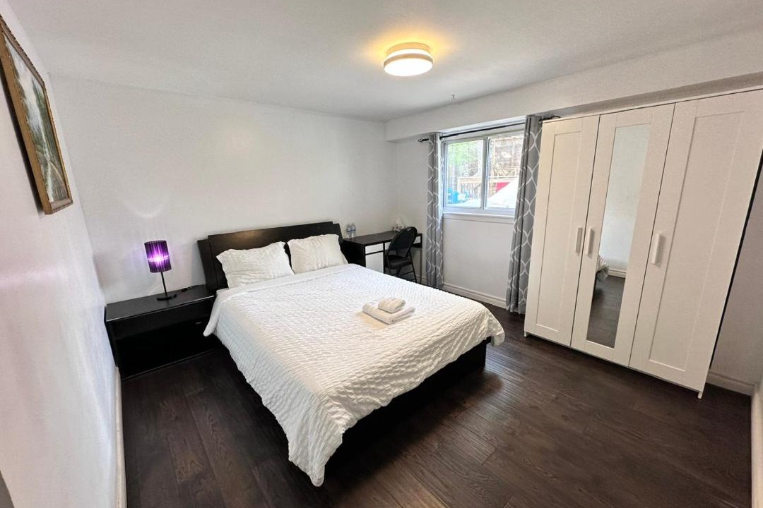 Photo of Bedroom in Mississauga