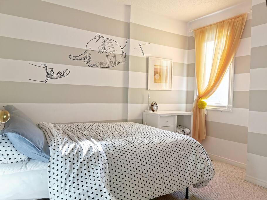 Photo of Bedroom in Humber Bay