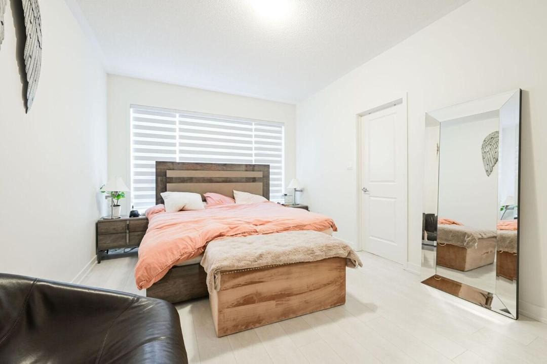 Photo of Bedroom in Oakville
