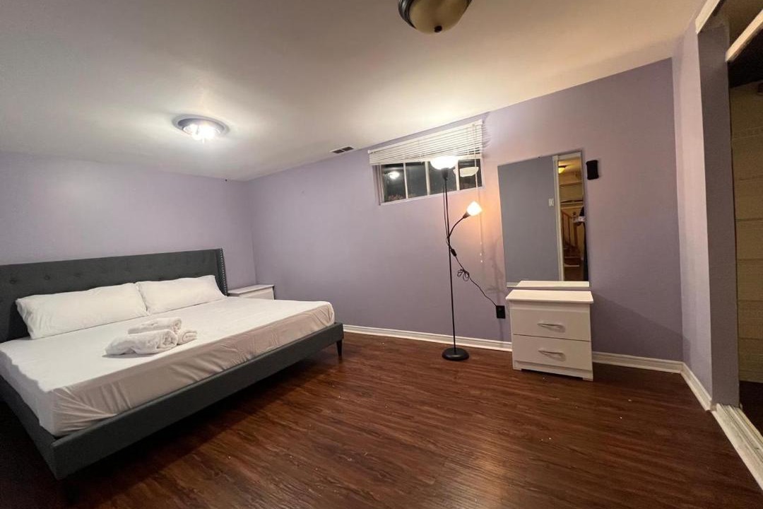 Photo of Bedroom in Port Credit