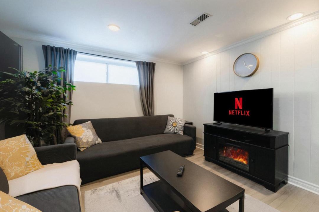 Photo of Livingroom in Brampton