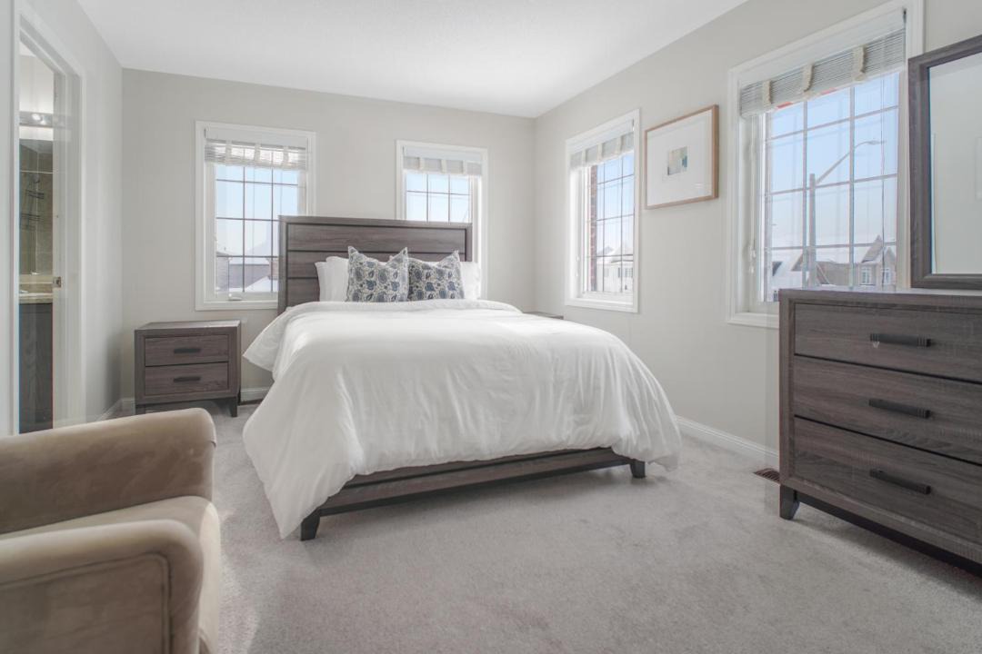 Photo of Bedroom in Bowmanville