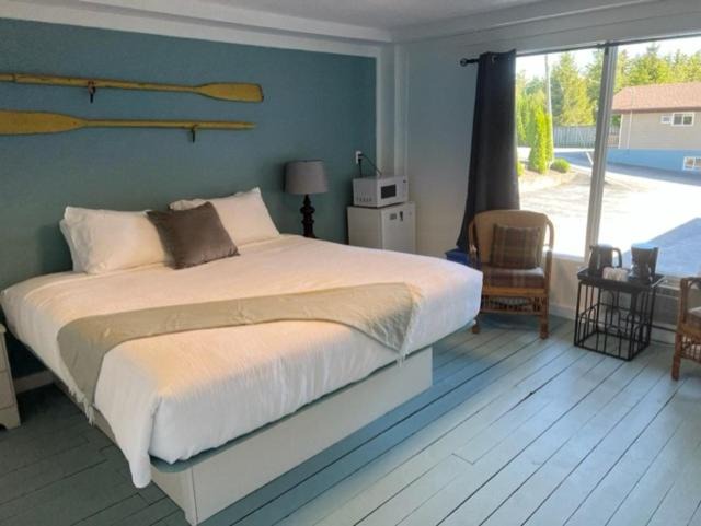 Photo of Bedroom in Sauble Beach