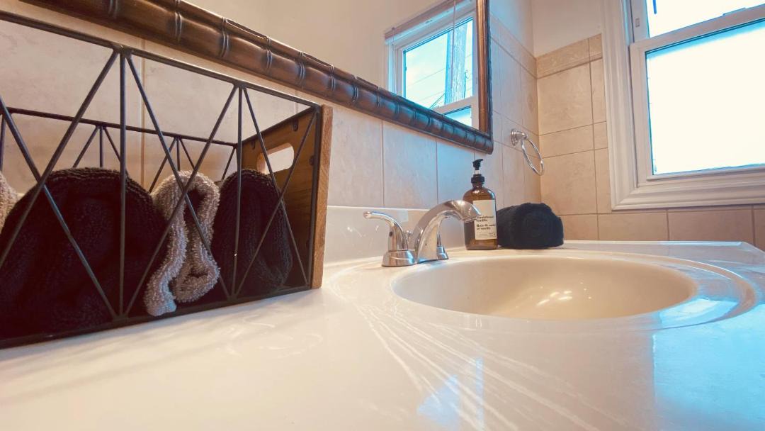 Photo of Bathroom in Inner Harbour