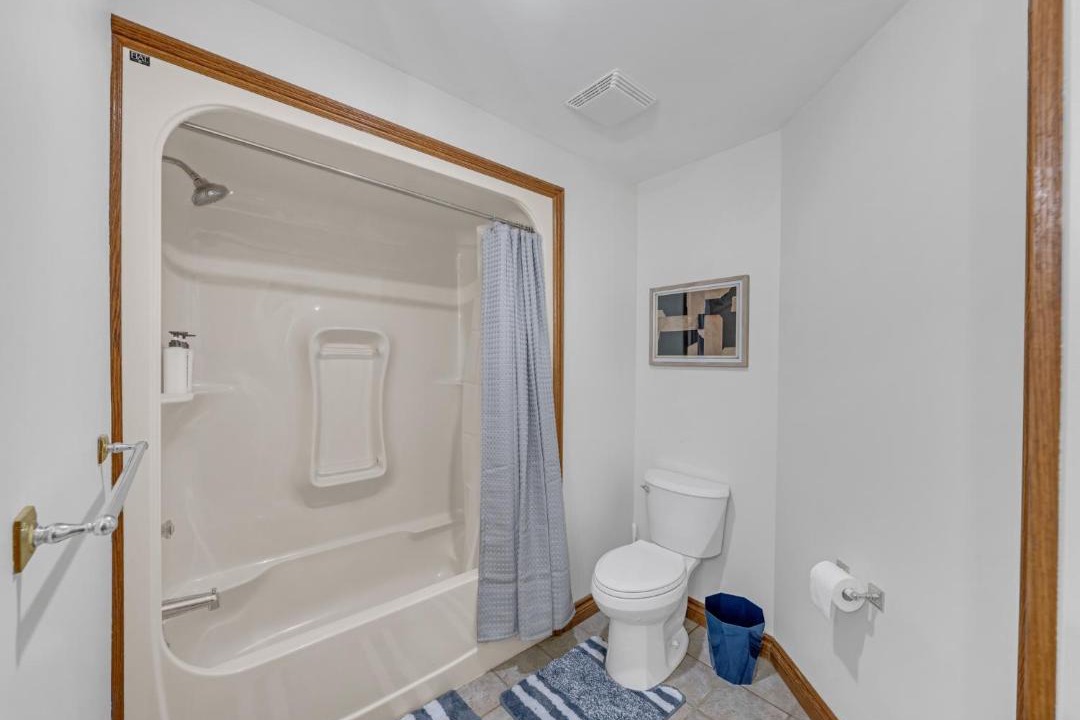 Photo of Bathroom in LaSalle