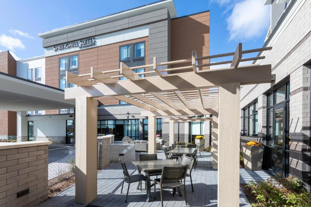 Photo of Patio Balcony in Maple Grove