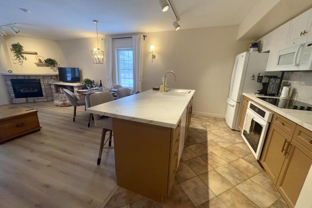 Photo of Kitchen in Oro-Medonte