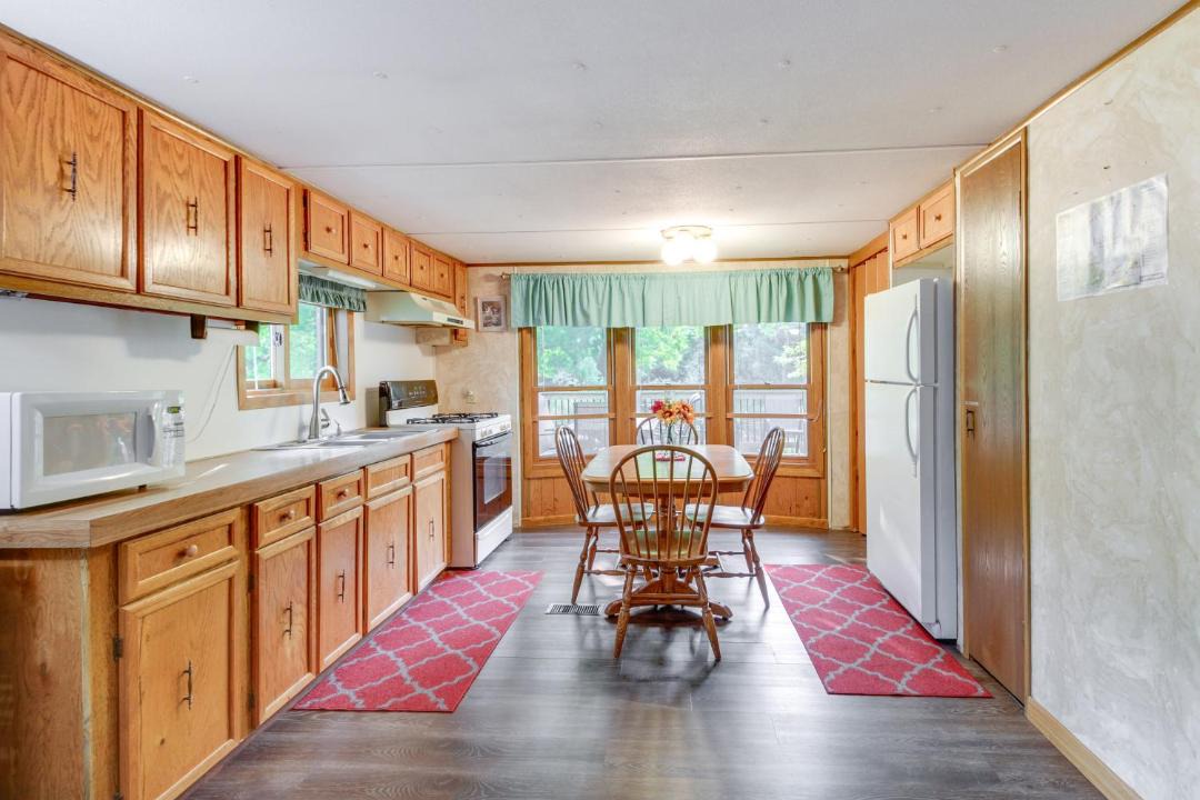 Photo of Kitchen in Isle