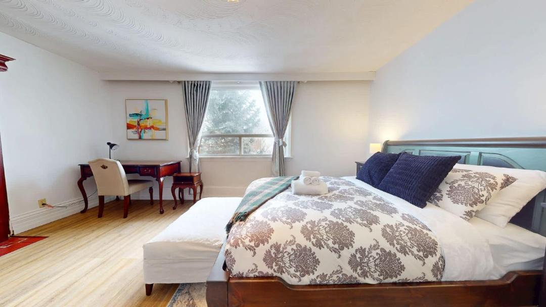 Photo of Bedroom in Earlscourt
