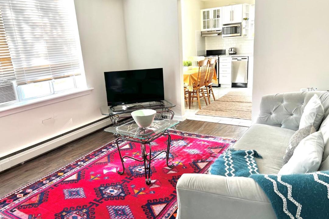 Photo of Livingroom in Burlington
