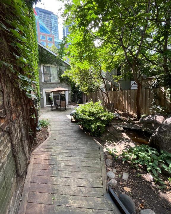 Photo of Others in Upper Jarvis