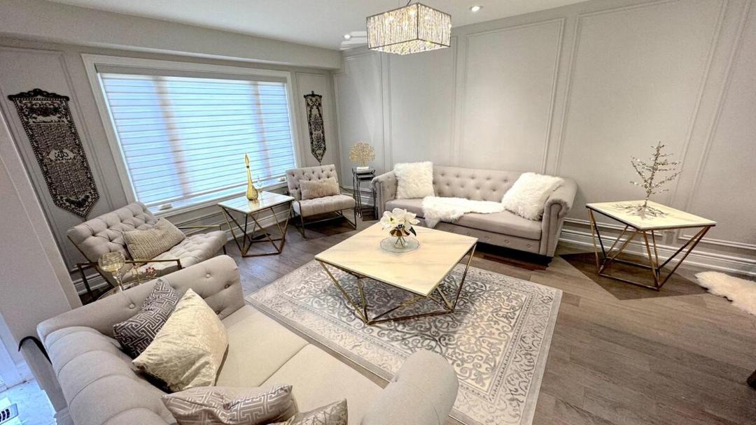 Photo of Livingroom in Cooksville