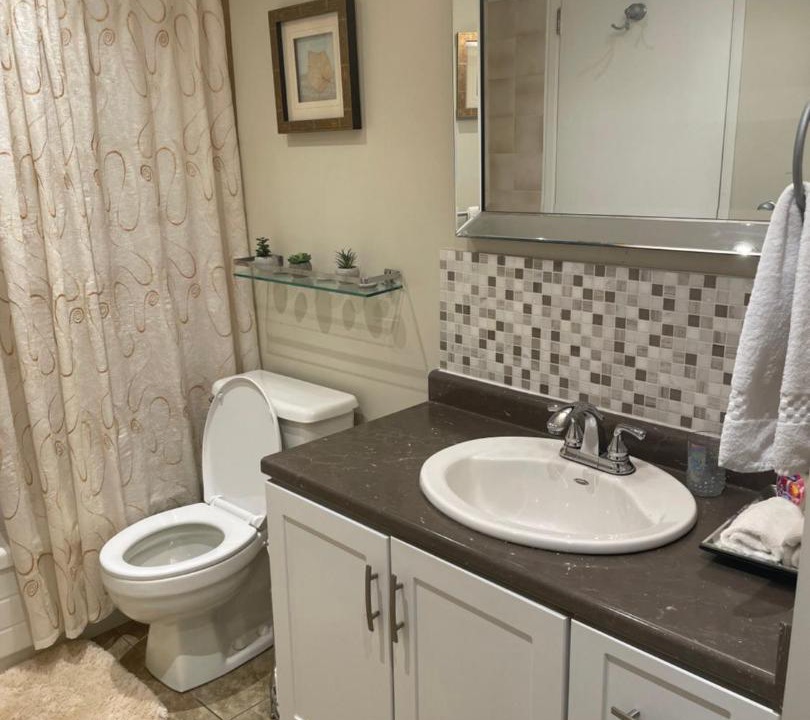 Photo of Bathroom in Glen Abbey