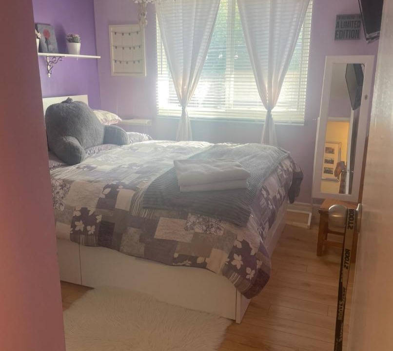 Photo of Bedroom in Glen Abbey