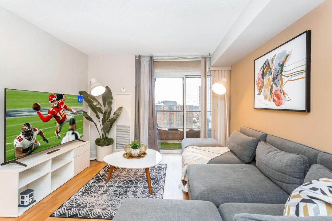 Photo of Livingroom in Downtown Mississauga