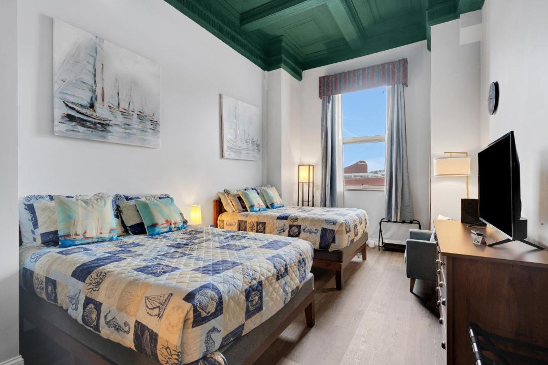 Photo of Bedroom in Canal Park