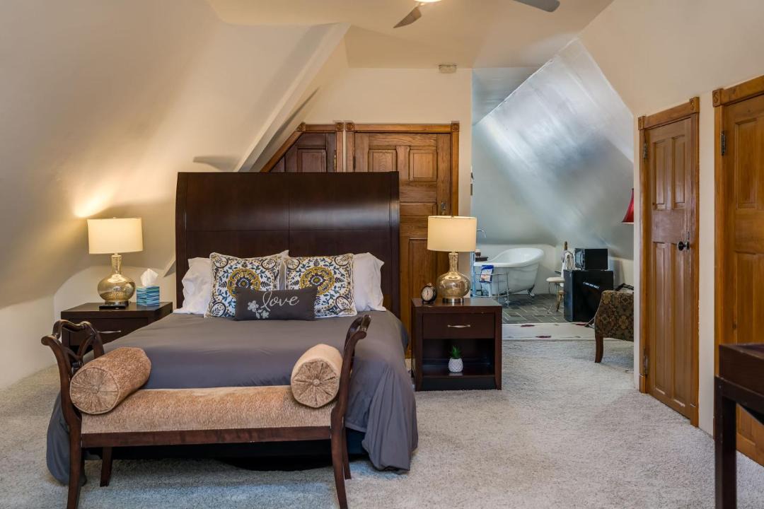 Photo of Bedroom in Mankato