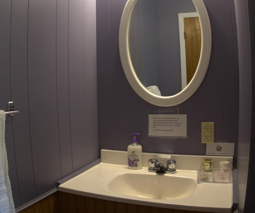Photo of Bathroom in Port Loring